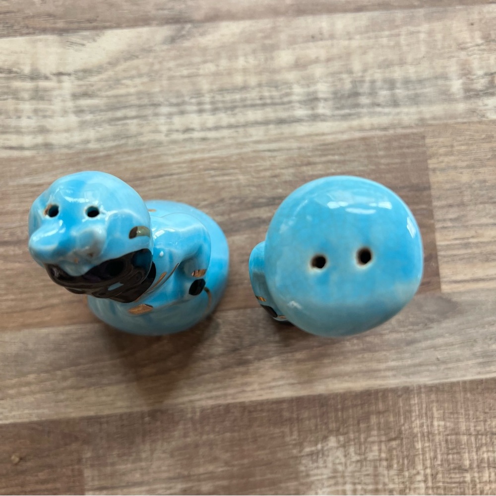 Vintage America Black Memorabilia Ceramic Salt And Pepper Shakers - Picture 7 of 7